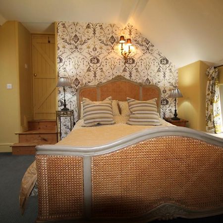The Coach House Vila Whitby Exterior foto
